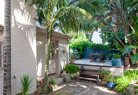 How Aussies Live: Airbnb studios
