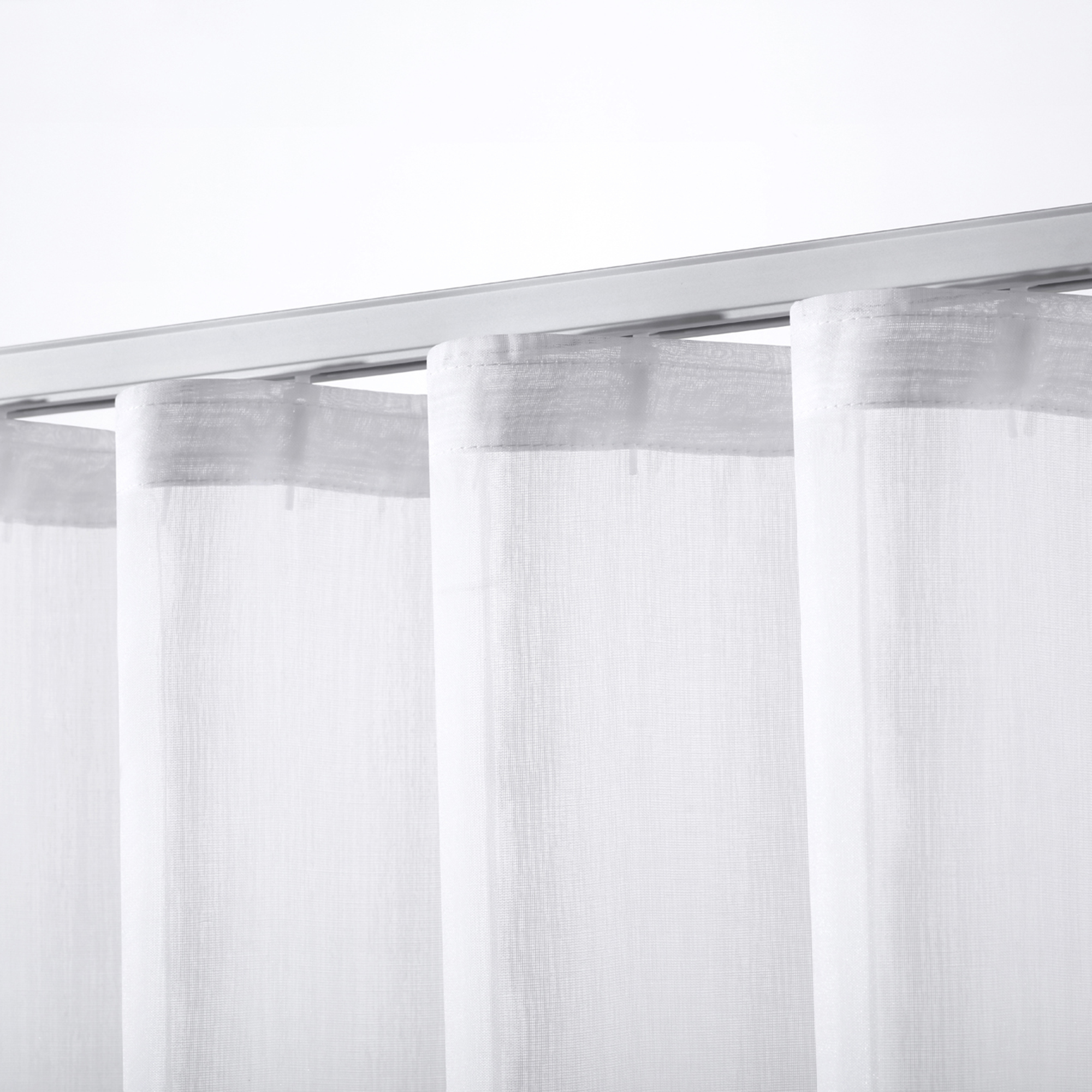 NEW Set of 2 White SFold Sheer Curtains Essentially Homeliving