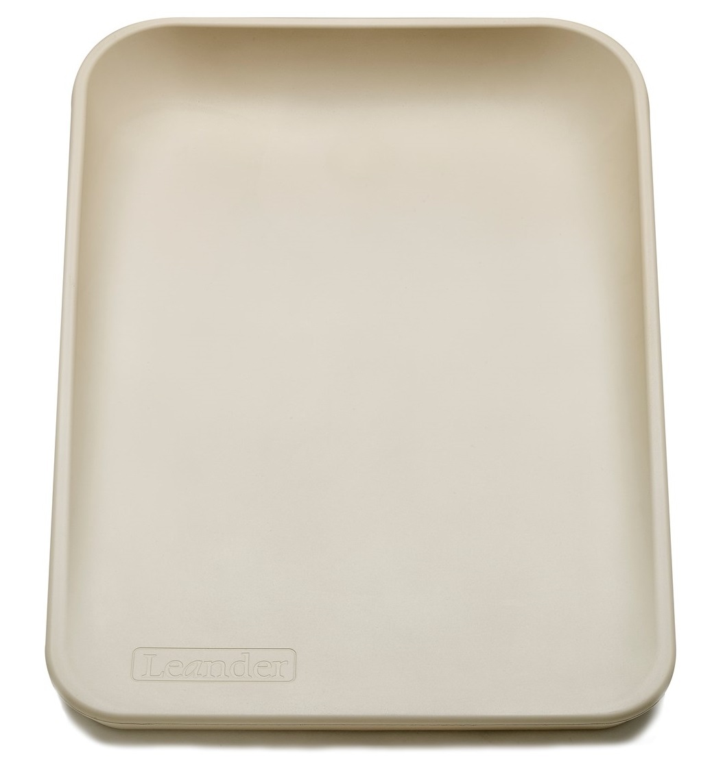 leander matty change top