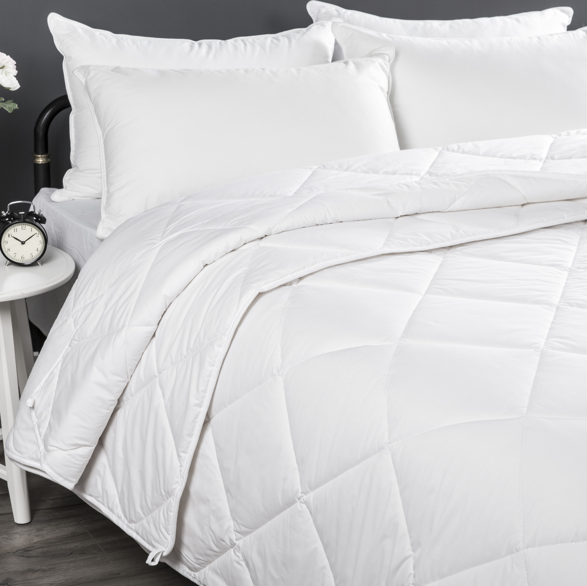 All Seasons Alpaca Wool Blend Quilt Temple Webster Sku Wolt1009 All Seasons Alpaca Wool Blend Quilt Is Also Sometimes Listed Under The Following Manufacturer Numbers 9009175 9009176 9009177 9009178