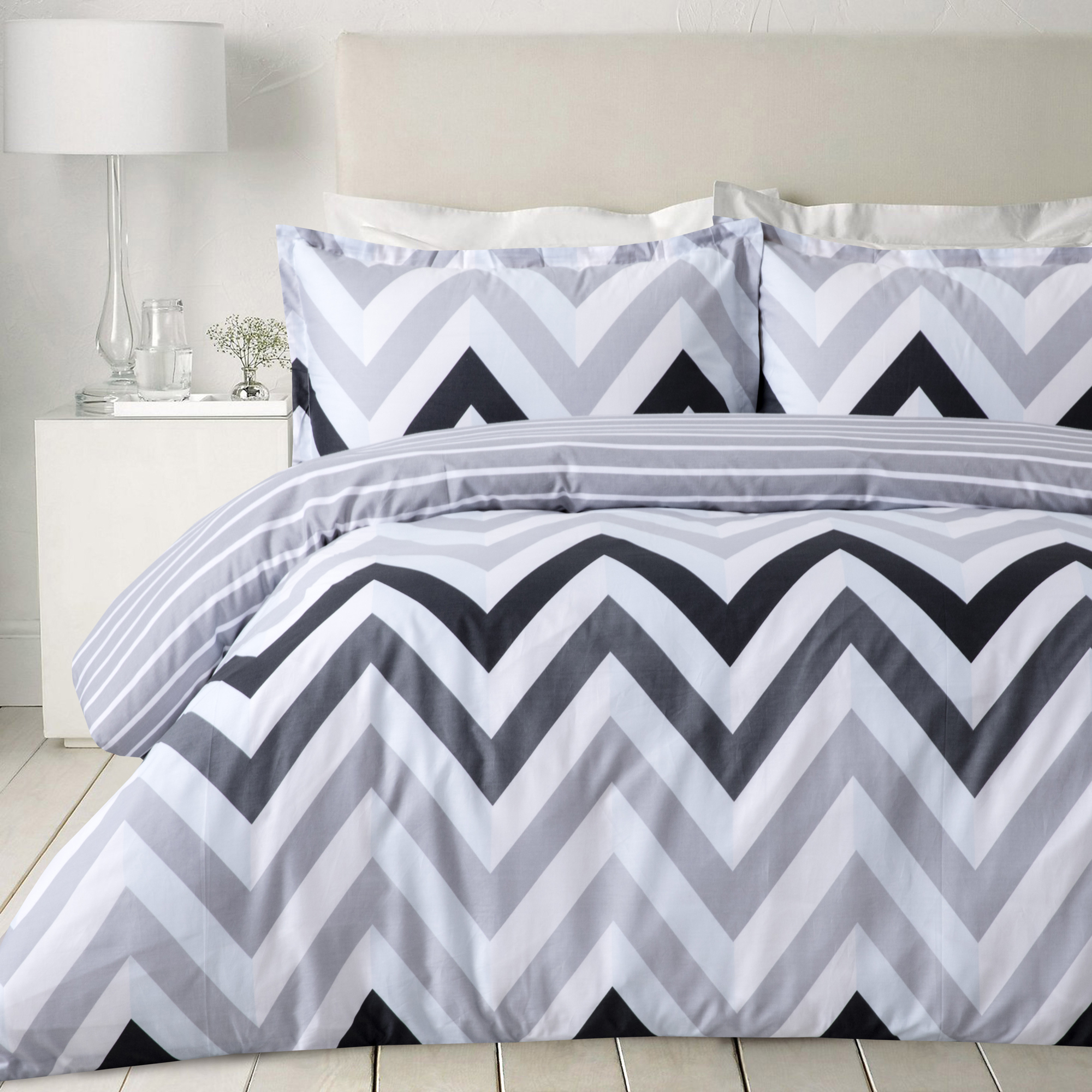 Dreamaker Grey Chevron Egyptian Cotton Quilt Cover Set Reviews