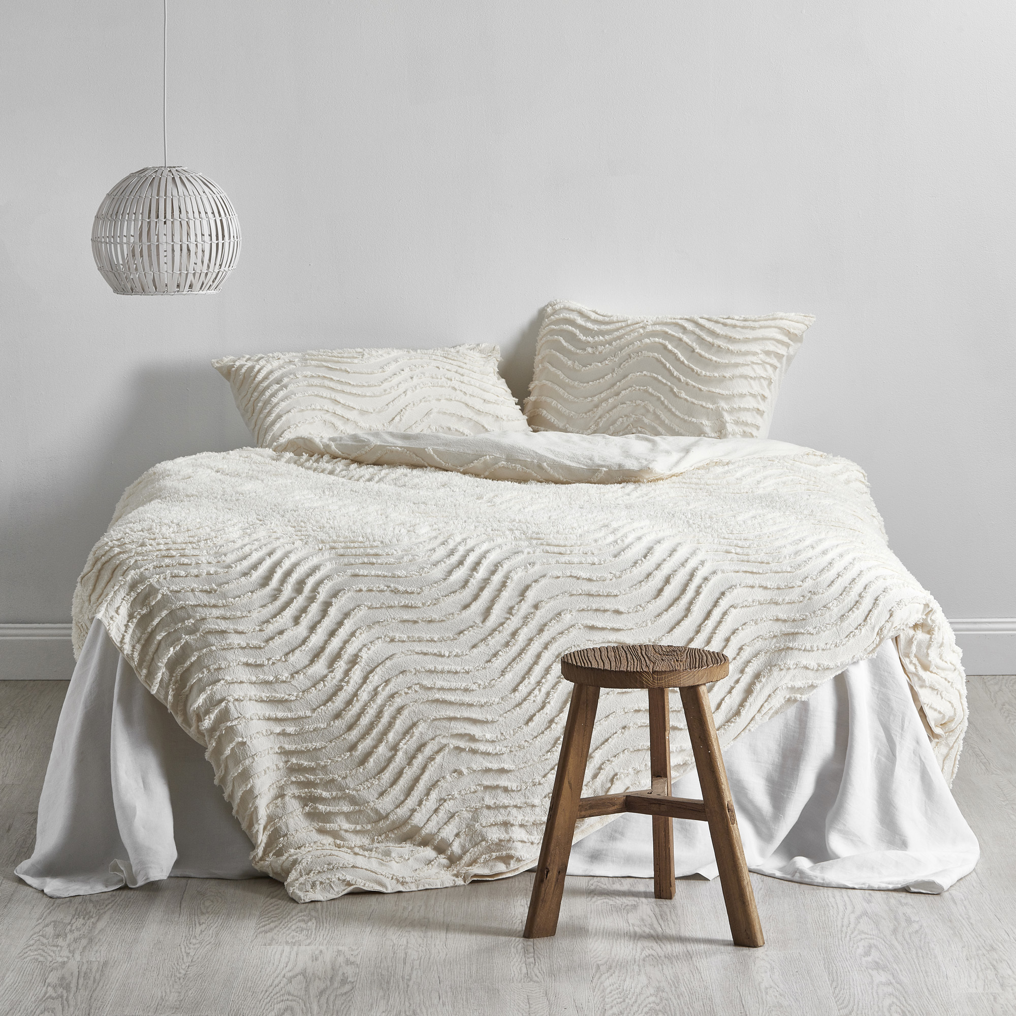 NEW Cream Delilah Quilt Cover Set Temple & Webster,Quilt Covers eBay