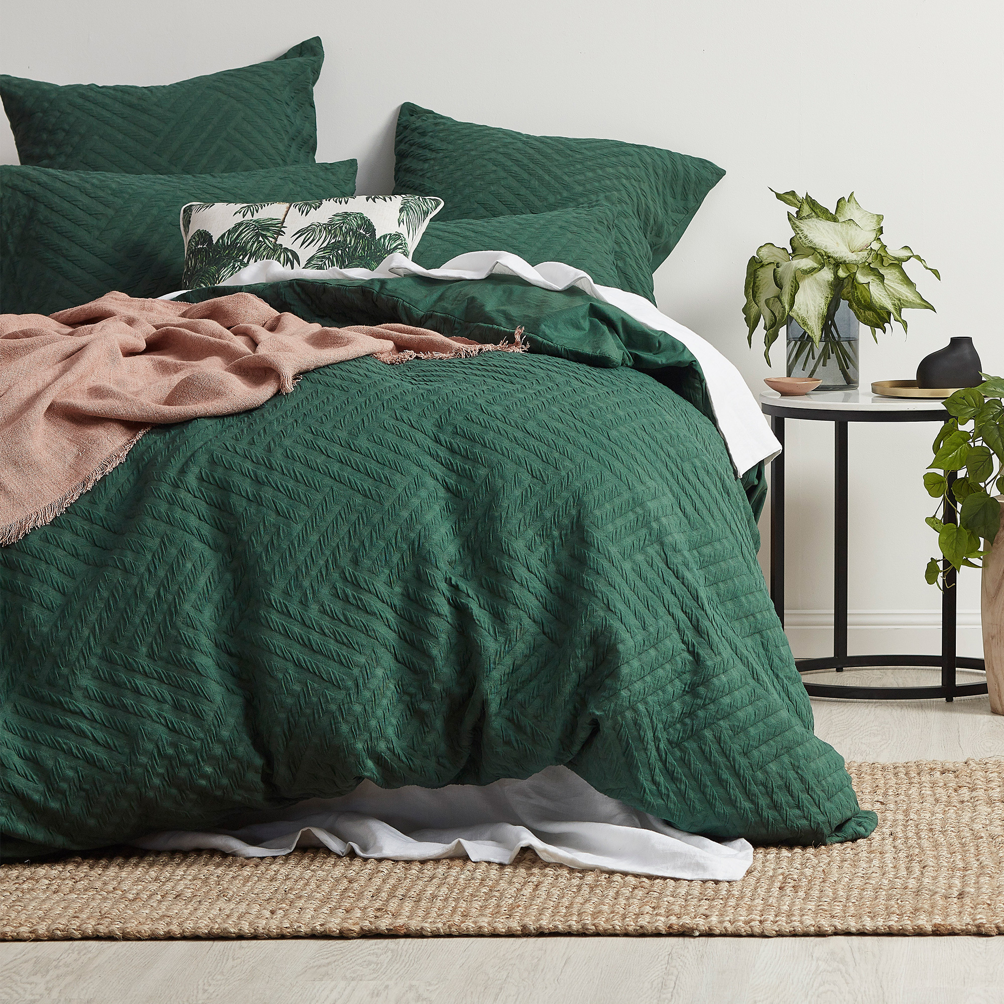 Vergeet wit beddengoed: dé kleur voor op je bed | HomeDeco.nl