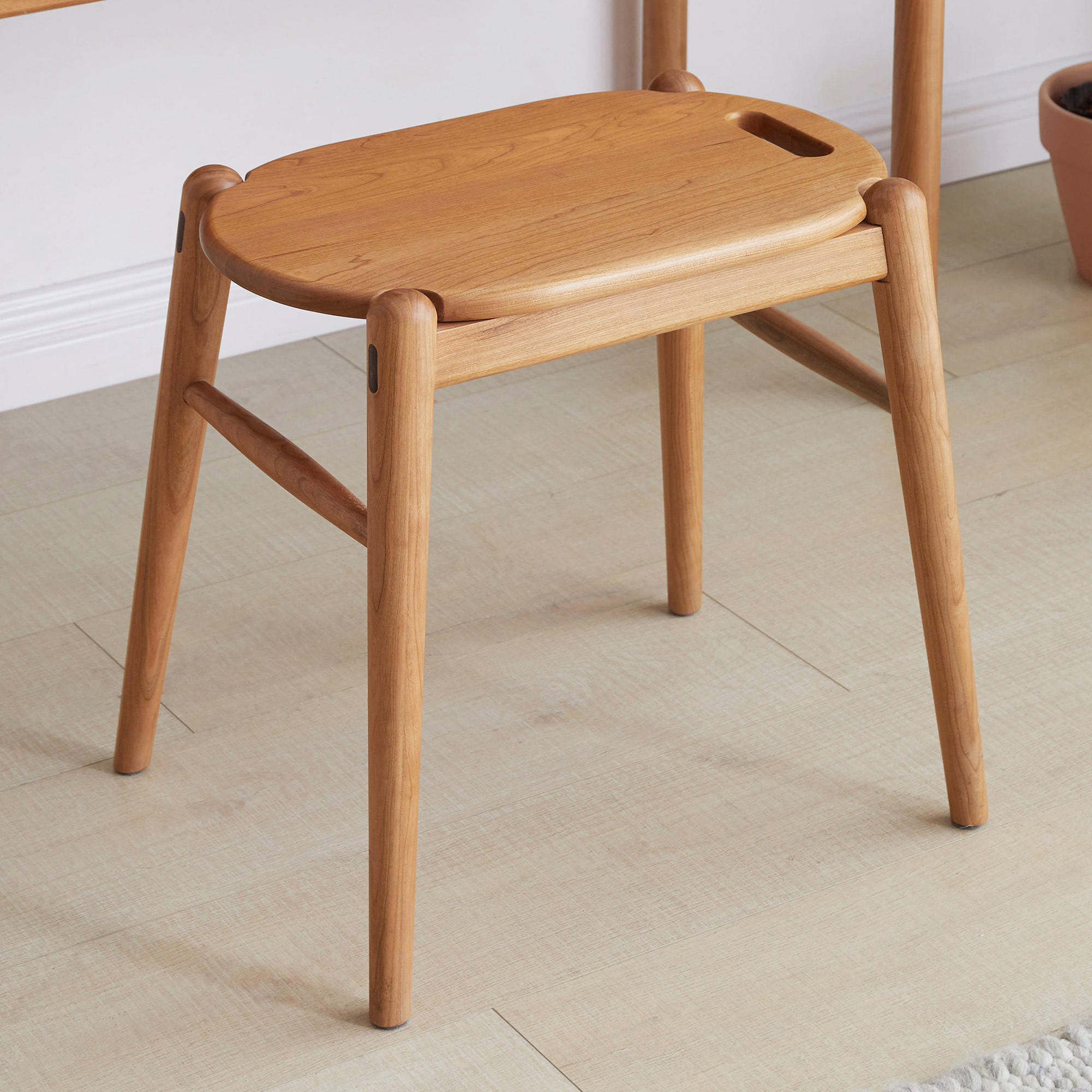 wood saddle stool