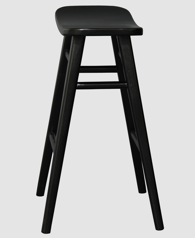 Complements many design styles