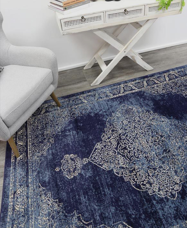 Light distressed look Light distressed look
