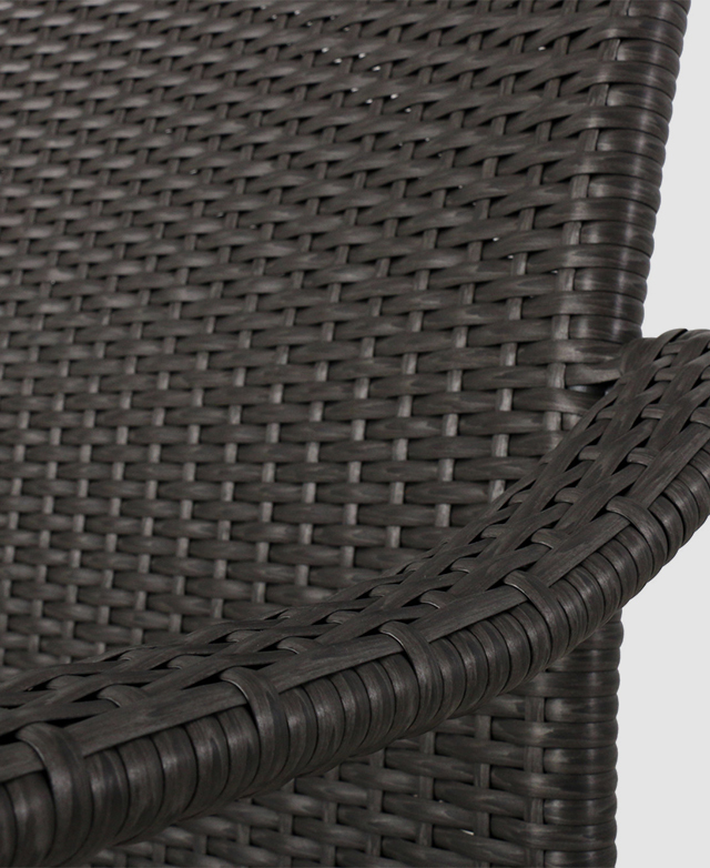 Wicker wicker what Wicker wicker what