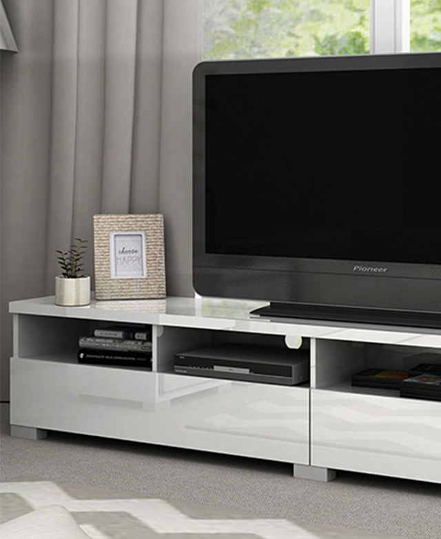 Sleek & simple Sleek & simple