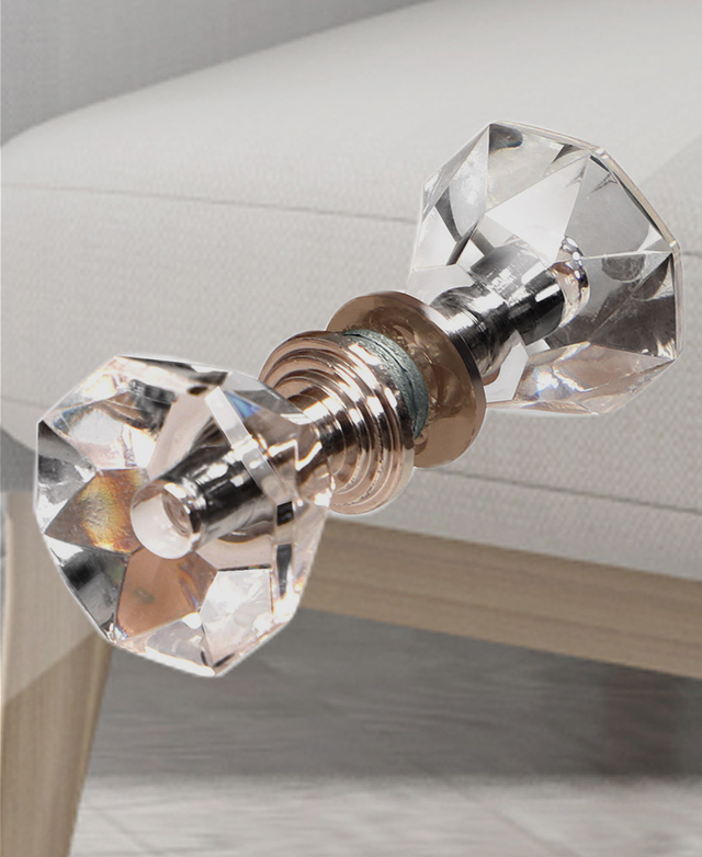 Timelessly modern design Timelessly modern design