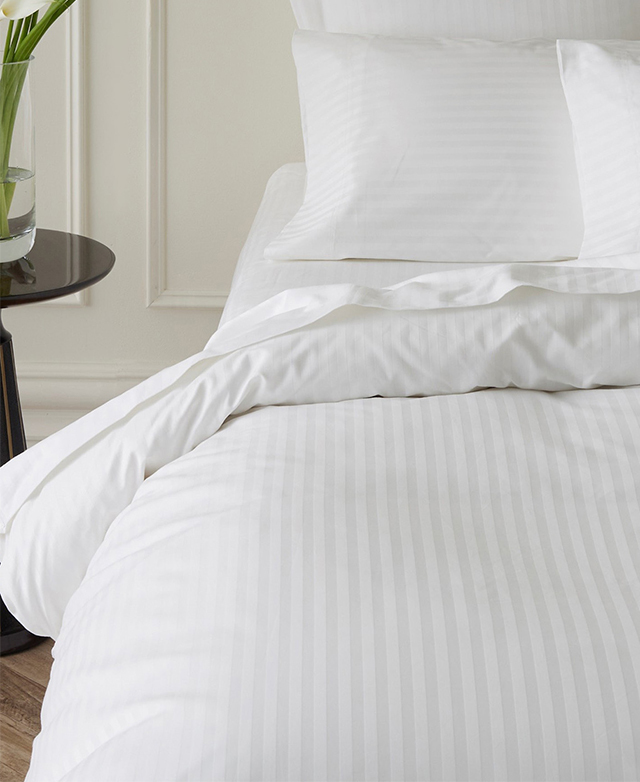 hotel egyptian cotton 230 thread count white stripe duvet cover