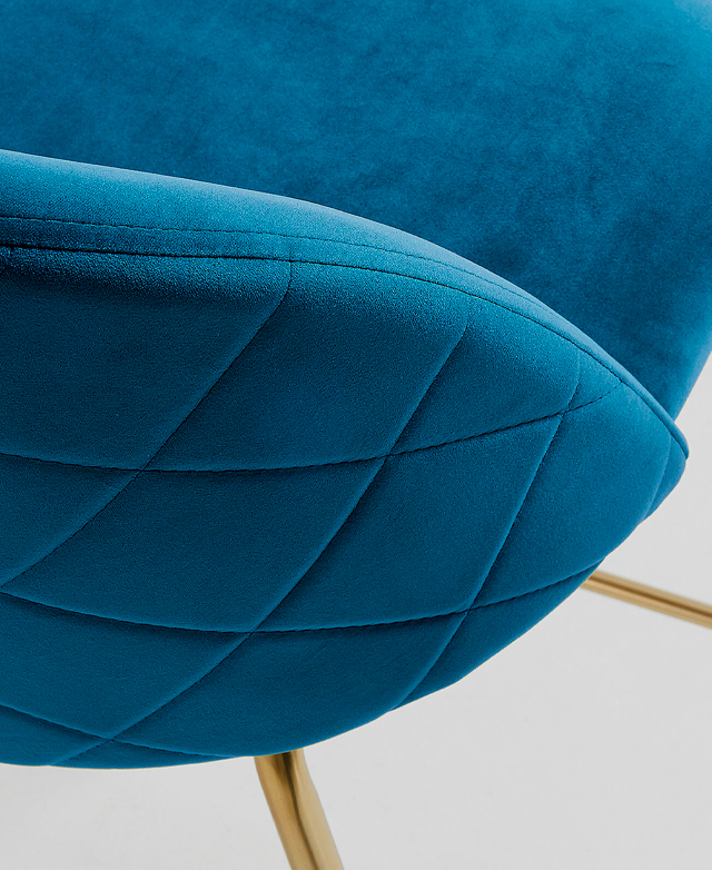 Sumptuous velvet silkiness Sumptuous velvet silkiness