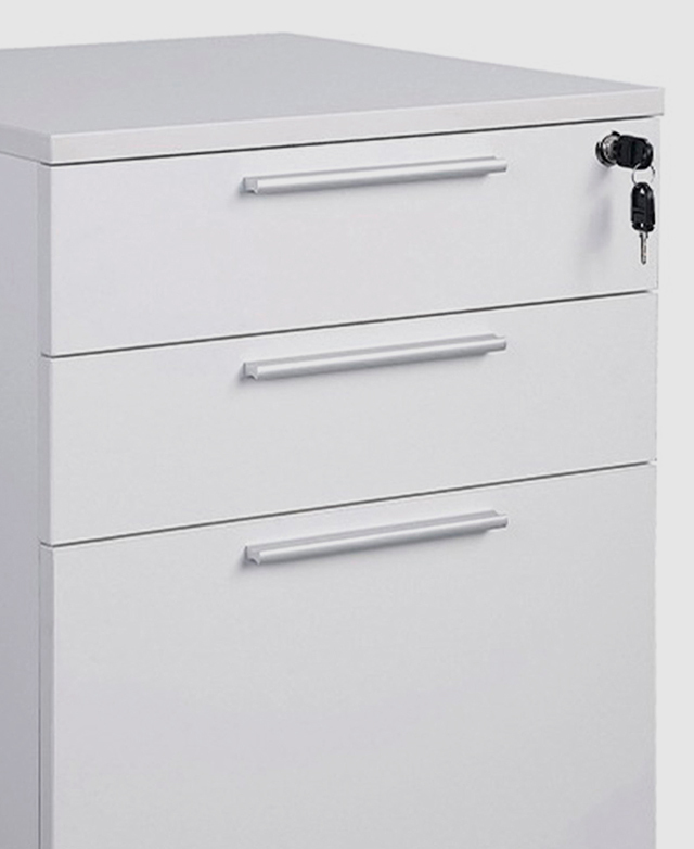 Lockable drawer Lockable drawer