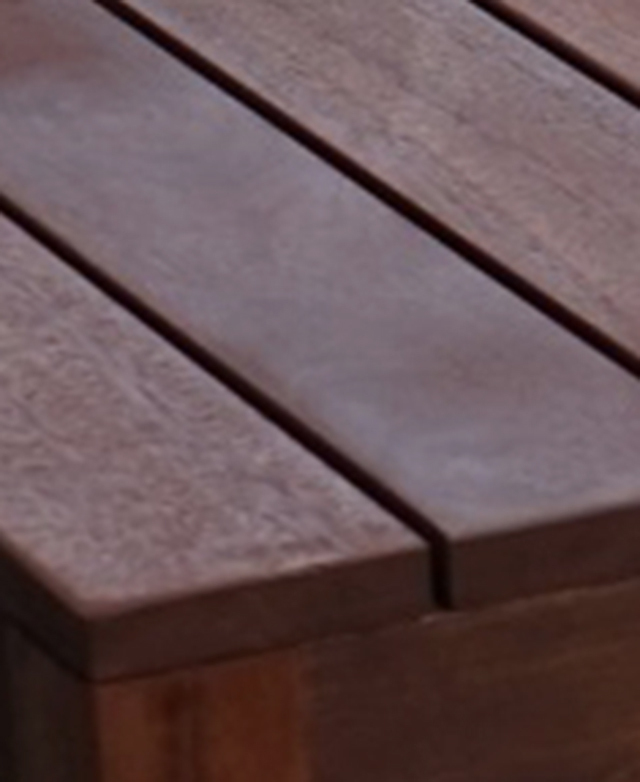 Gorgeous mahogany hue Gorgeous mahogany hue