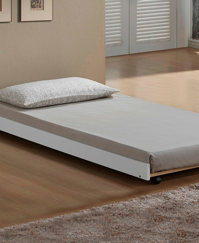 Universal deals trundle bed