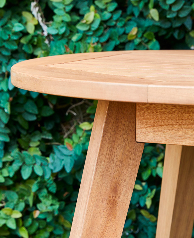 Temple & ster Verona Eucalyptus Wood Outdoor Coffee Table