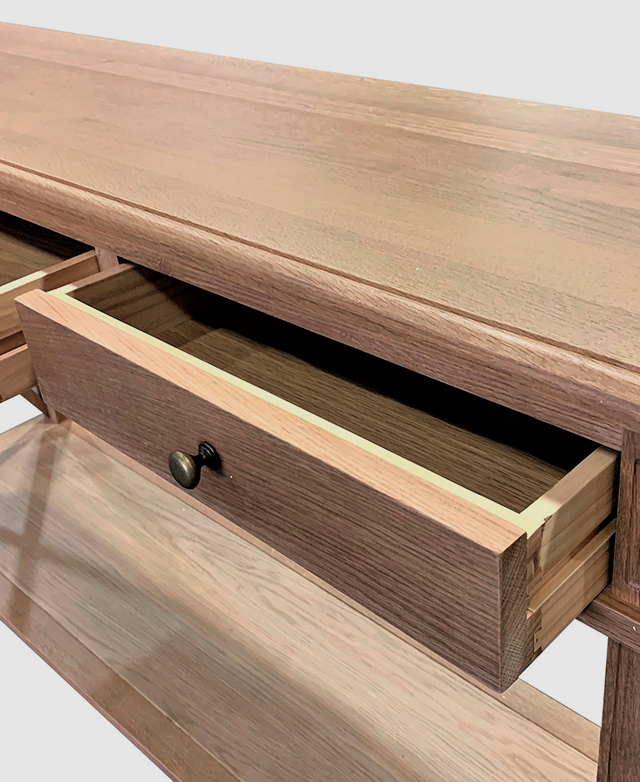 Dovetailed drawers Dovetailed drawers