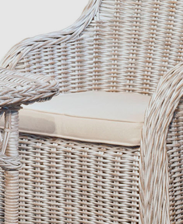 Cushion inclusion Cushion inclusion