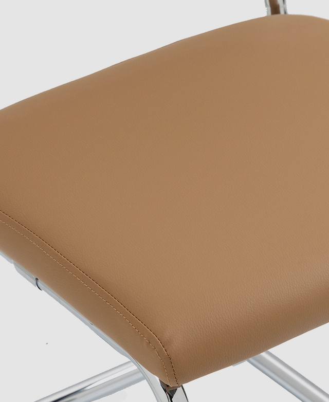 Faux leather seat Faux leather seat
