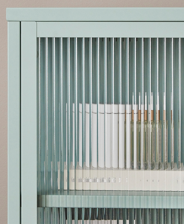 Fluted glass panels