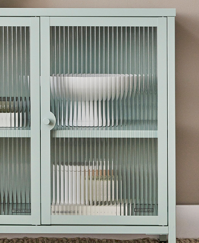 Fluted glass panels