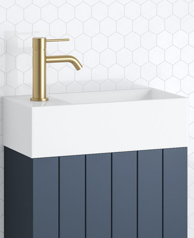 Seamless ceramic top