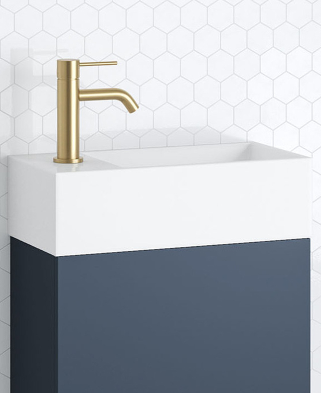 Seamless ceramic top