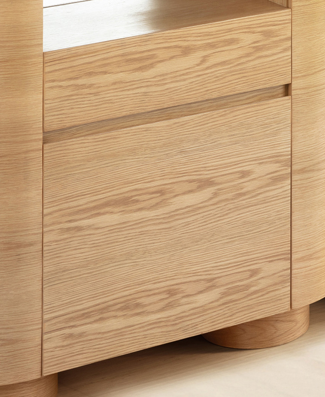American oak veneer finish