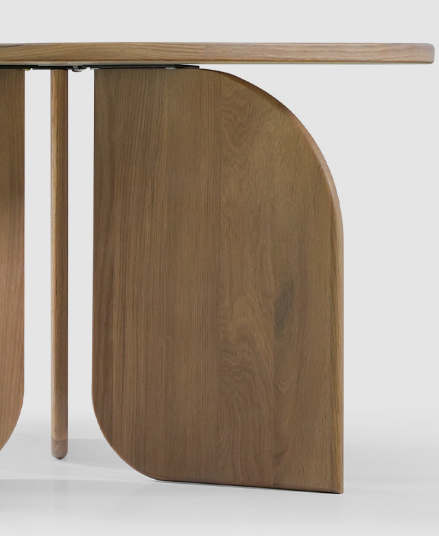 Belgian oak wood legs