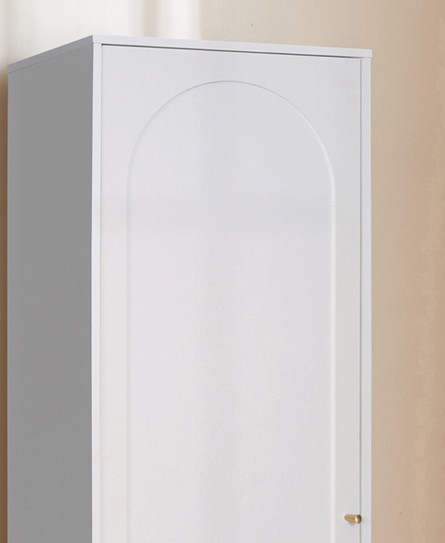 Subtle arch detail