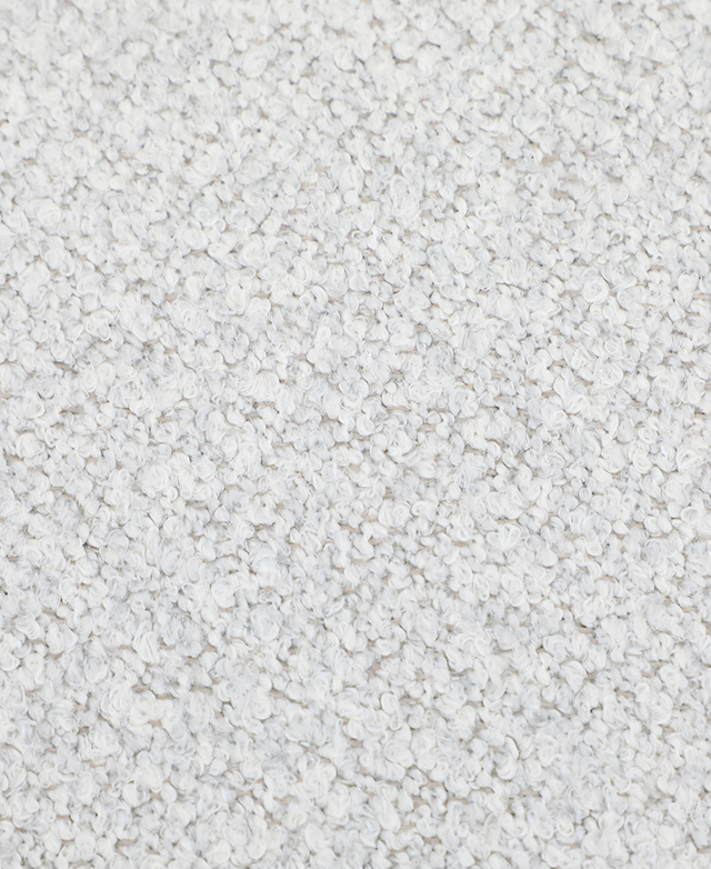 Outdoor-suitable boucl&eacute;