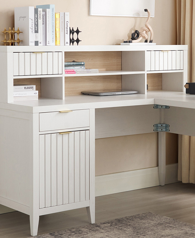 Clutter-free office desk