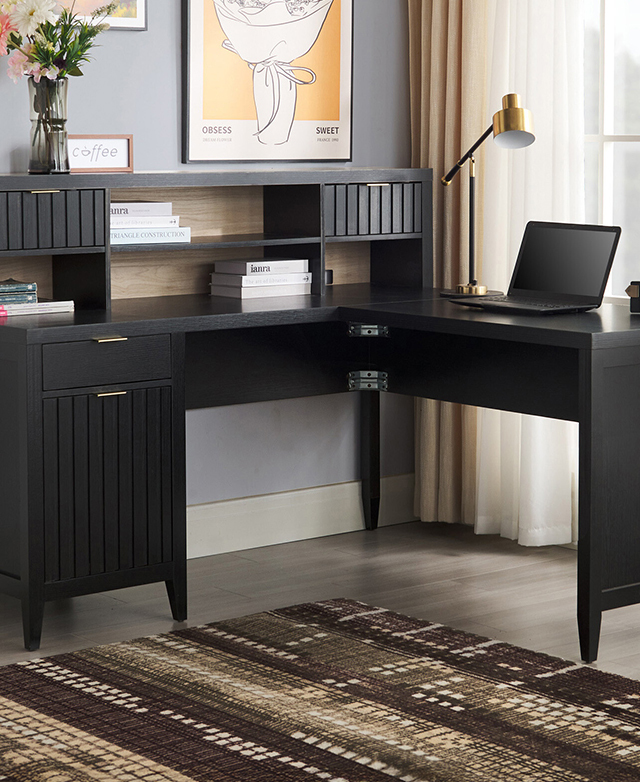 Organised work space