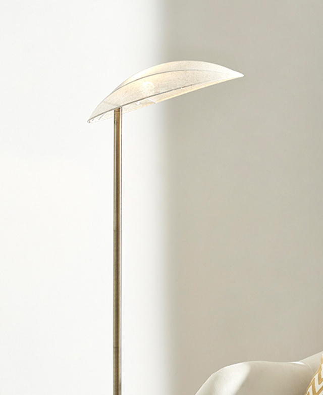 Graceful light shade