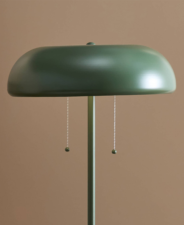 Powder-coated iron stability