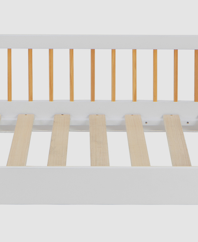 Breathable slatted support