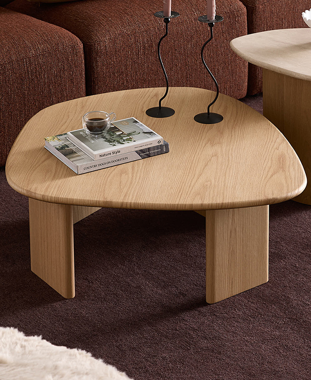 Pebble-shape top