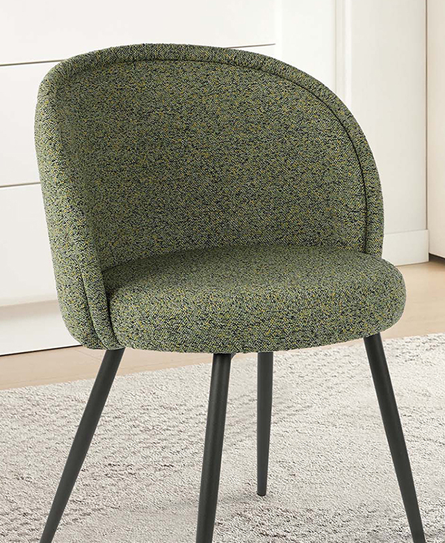 Elegant curved silhouette