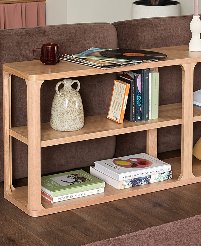Refined, sculptural profile