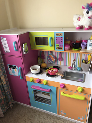 KidKraft Deluxe Big and Bright Kitchen | Temple & Webster
