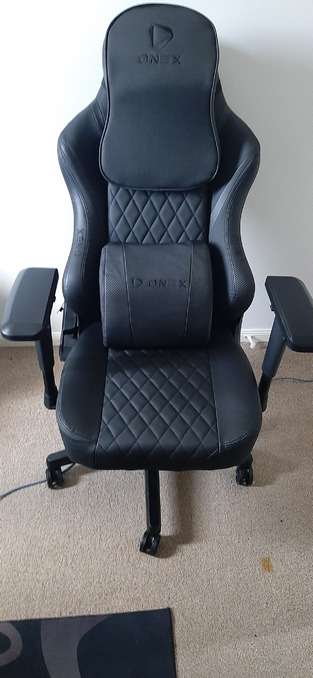 onex fx8 formula x gaming chair black