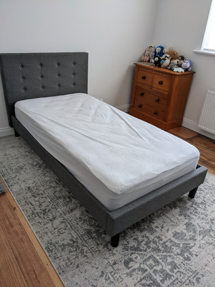 review image 0