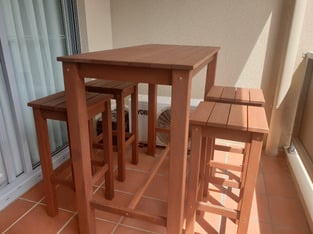 review image 0
