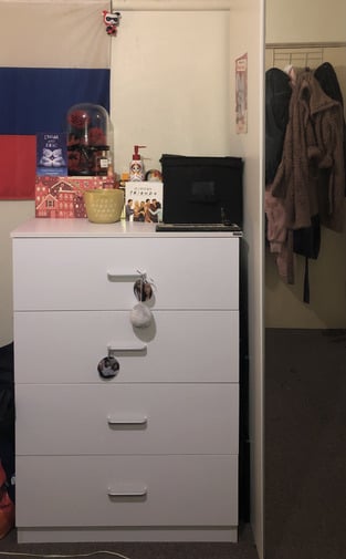 review image 0