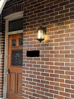 review image 0