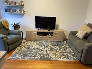 review image 0