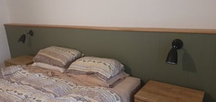 review image 0