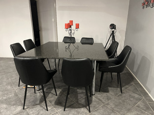 review image 0