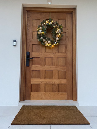 review image 0