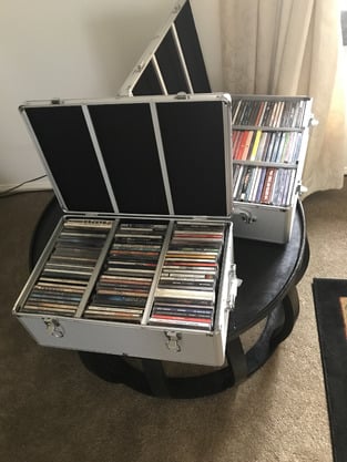 Oakleigh Home Aluminium CD/DVD Storage Case with 250 Free Inserts ...
