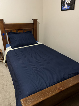 review image 0